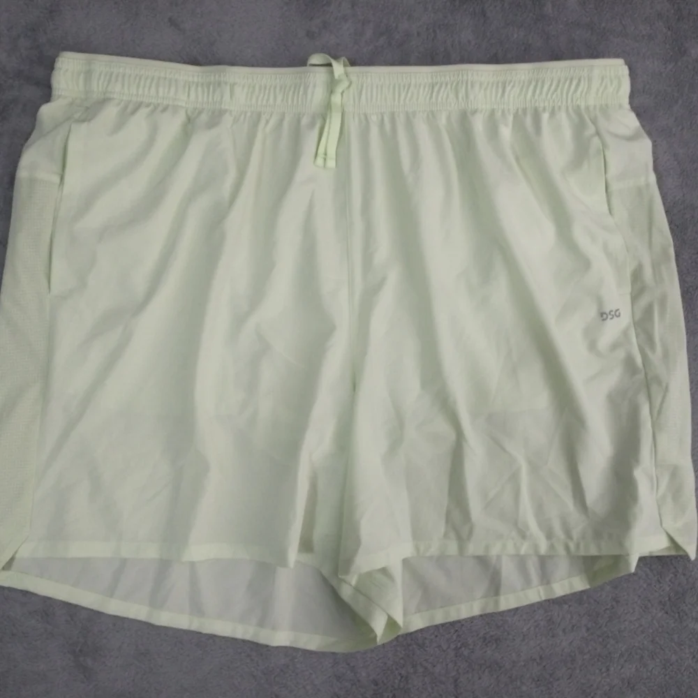 NWT DSG Men's 5